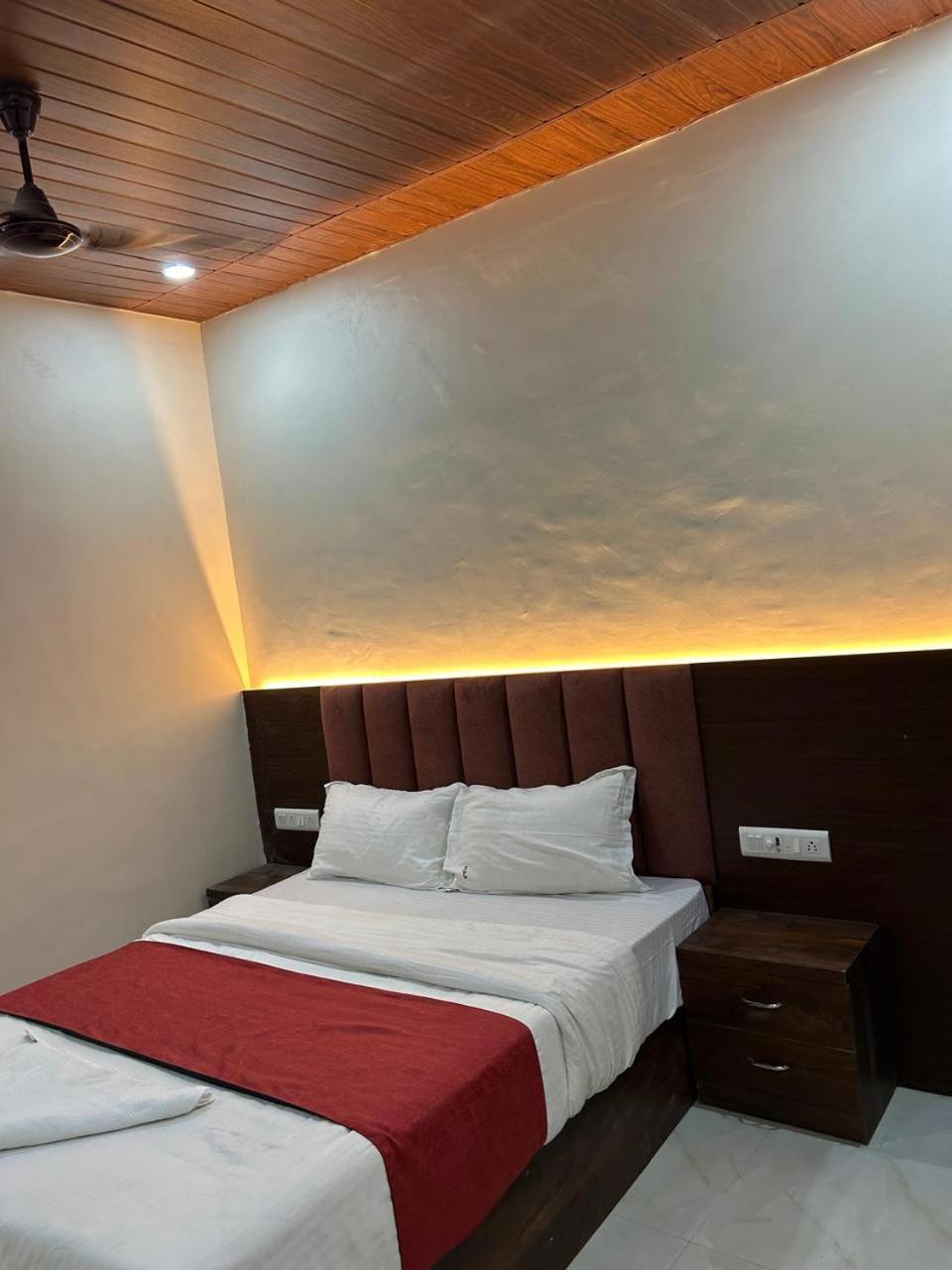 Fabhotel Surya Grand
